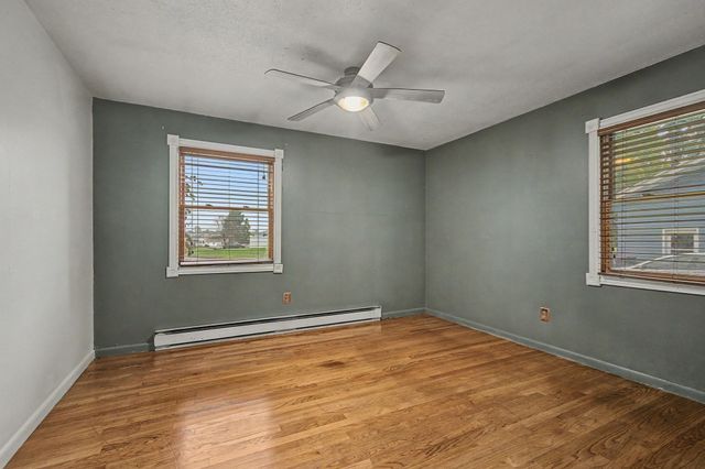 69 Lynch Drive, Holyoke, MA 01040