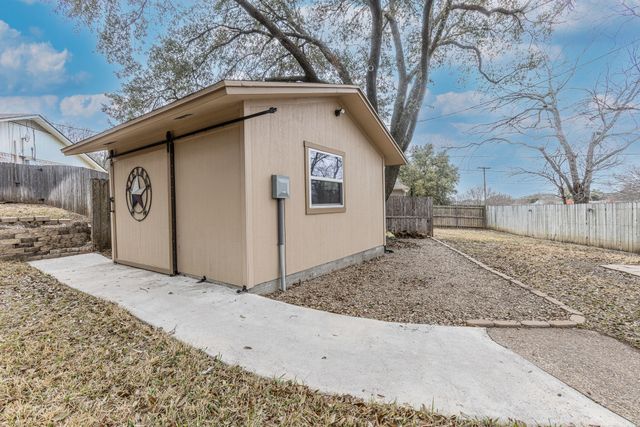 5206 Chaparral Drive, Waco, TX 76710