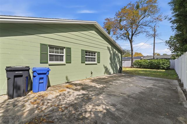 12721 CARTE DRIVE, Tampa, FL 33618