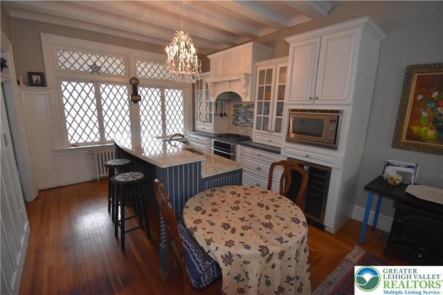 134 3rd Street, Easton, PA 18042