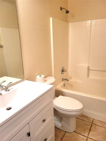 3514 Ellis Avenue, Moore, OK 73160