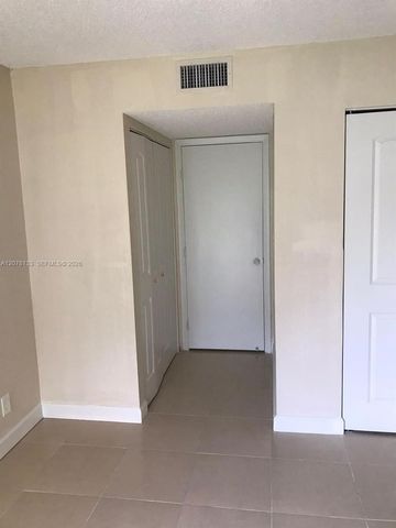 8550 N Sherman Circle 103, Miramar, FL 33025