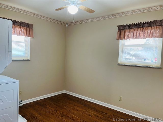 707 Georgian Avenue, Sellersburg, IN 47172