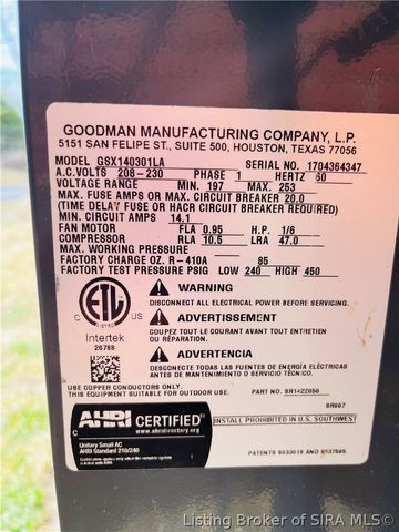 707 Georgian Avenue, Sellersburg, IN 47172