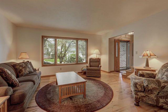 3401 N RANKIN STREET, Appleton, WI 54911