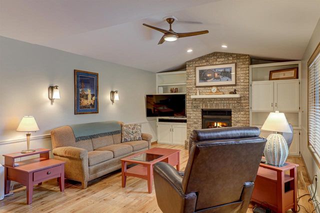 3401 N RANKIN STREET, Appleton, WI 54911