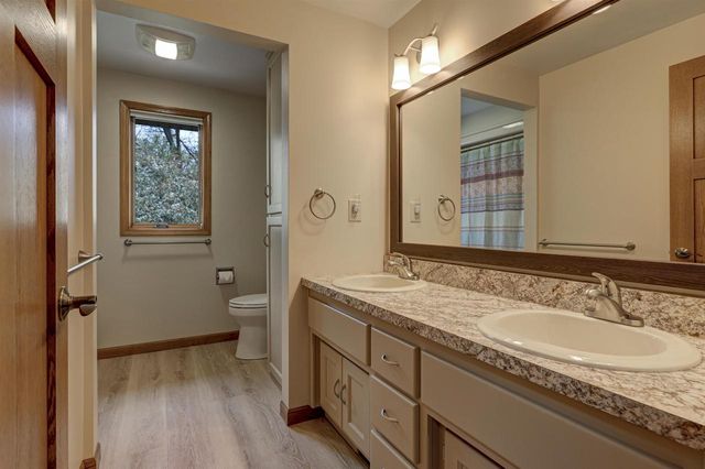 3401 N RANKIN STREET, Appleton, WI 54911