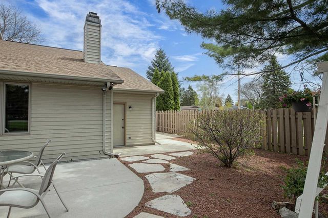 3401 N RANKIN STREET, Appleton, WI 54911
