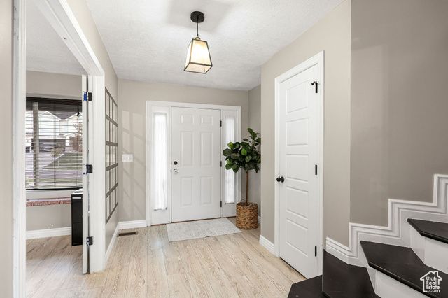 2844 S ISLAND FOX LN, Saratoga Springs, UT 84045