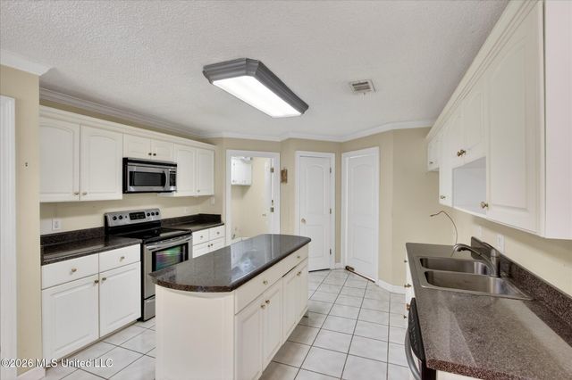 3428 Dijon Avenue, Ocean Springs, MS 39564