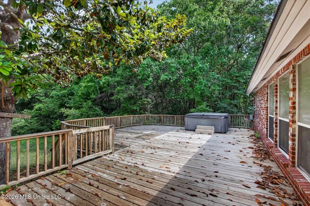 3428 Dijon Avenue, Ocean Springs, MS 39564