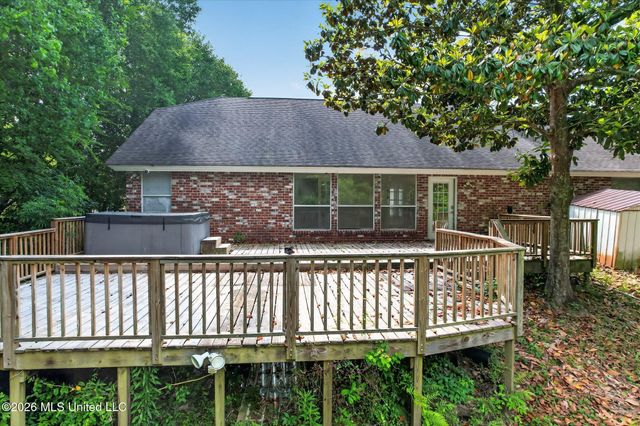 3428 Dijon Avenue, Ocean Springs, MS 39564