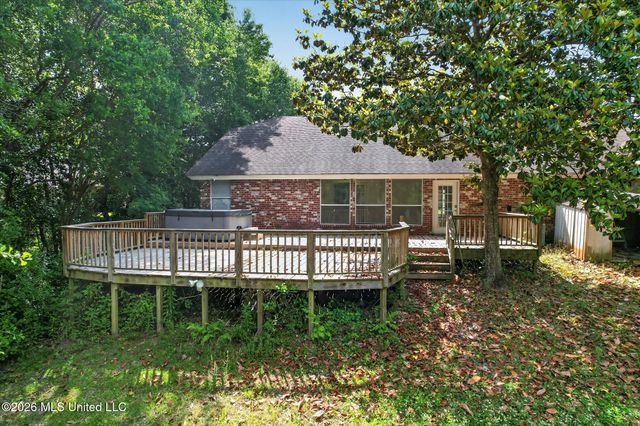 3428 Dijon Avenue, Ocean Springs, MS 39564