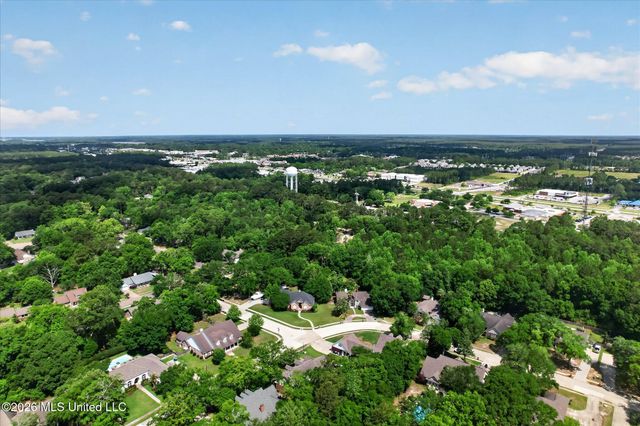3428 Dijon Avenue, Ocean Springs, MS 39564