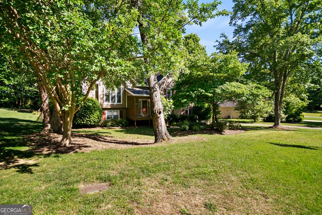 1826 Penrose Court, Powder Springs, GA 30127