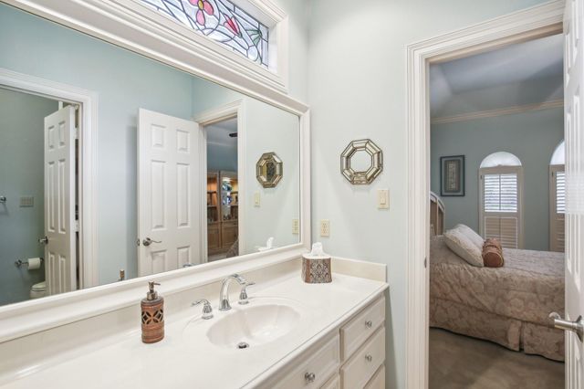 6230 Pebble Beach Drive, Houston, TX 77069