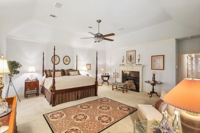 6230 Pebble Beach Drive, Houston, TX 77069