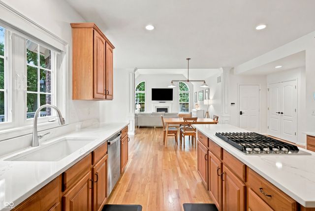 6084 Clearview Drive, Carmel, IN 46033