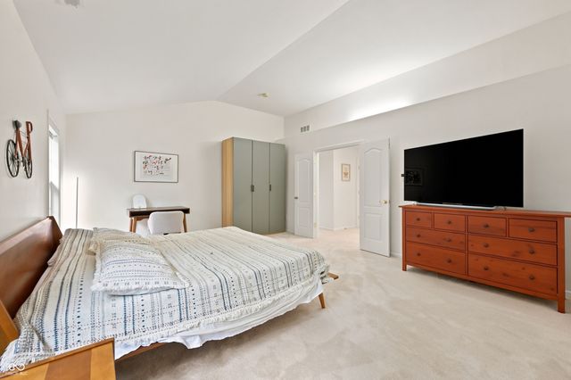 6084 Clearview Drive, Carmel, IN 46033