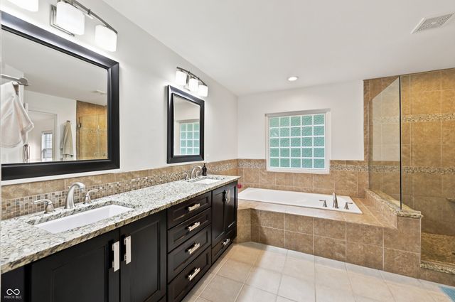 6084 Clearview Drive, Carmel, IN 46033