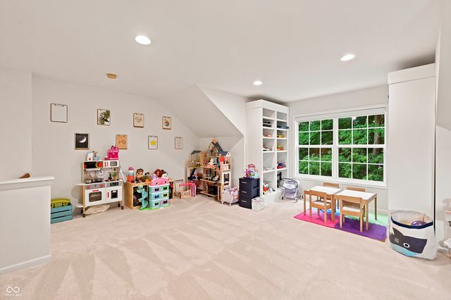6084 Clearview Drive, Carmel, IN 46033