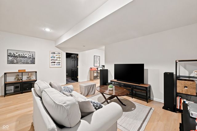 6084 Clearview Drive, Carmel, IN 46033