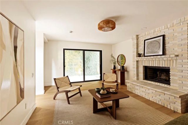 2441 Lyric Avenue, Los Angeles, CA 90027