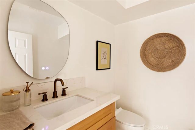2441 Lyric Avenue, Los Angeles, CA 90027