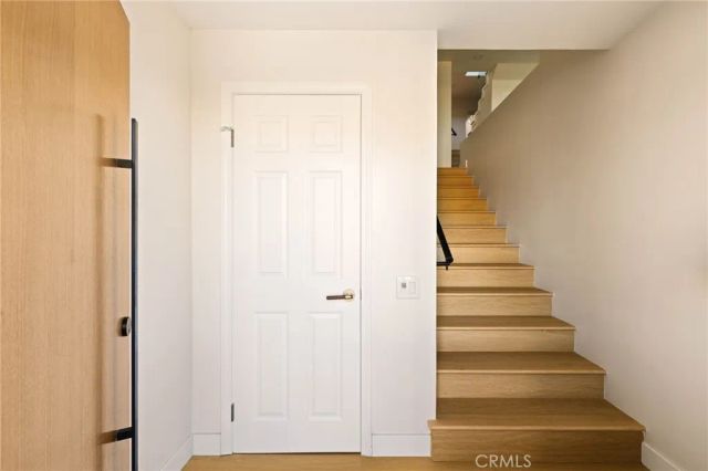 2441 Lyric Avenue, Los Angeles, CA 90027
