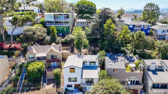2441 Lyric Avenue, Los Angeles, CA 90027