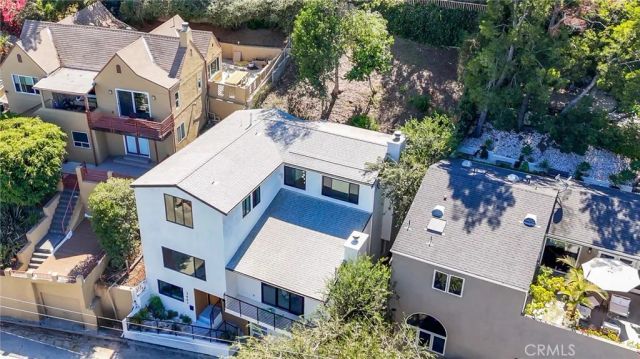 2441 Lyric Avenue, Los Angeles, CA 90027