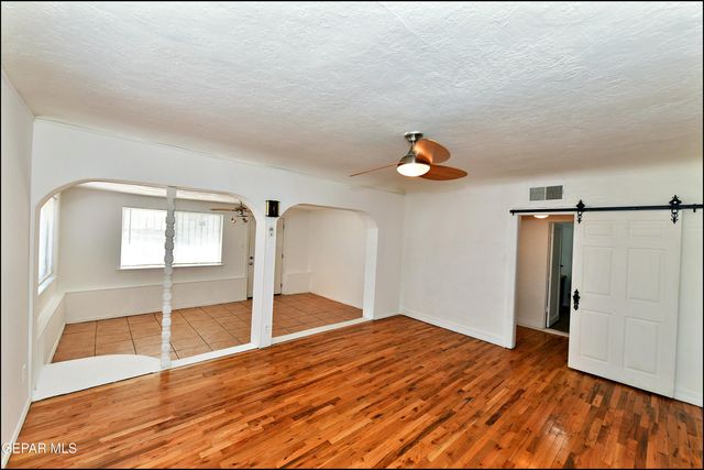 121 GEORGE ORR Road, El Paso, TX 79915