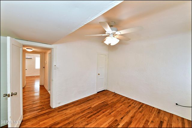 121 GEORGE ORR Road, El Paso, TX 79915