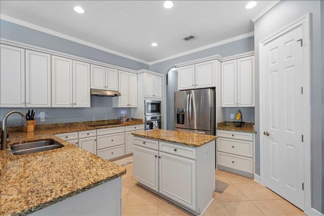 584 Christina Dr, St Augustine, FL 32086