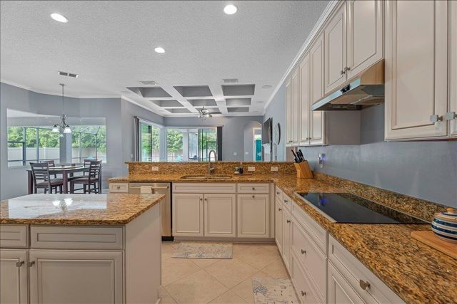 584 Christina Dr, St Augustine, FL 32086