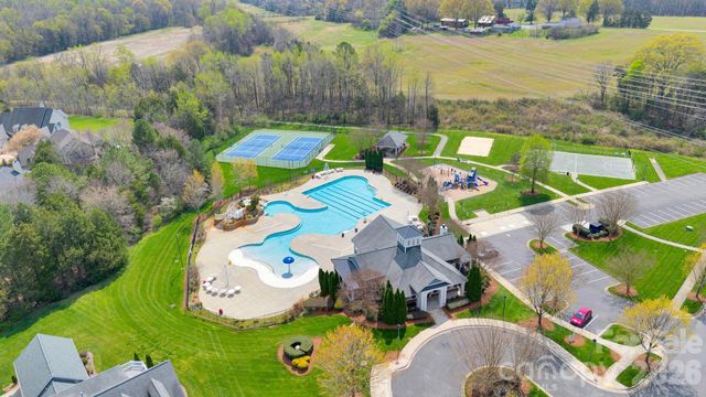 3556 County Down Avenue, Kannapolis, NC 28081