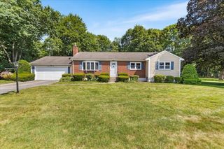 17 Hall Drive, Norwell, MA 02061