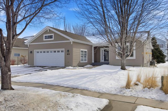 613 13th Avenue N, Moorhead, MN 56560