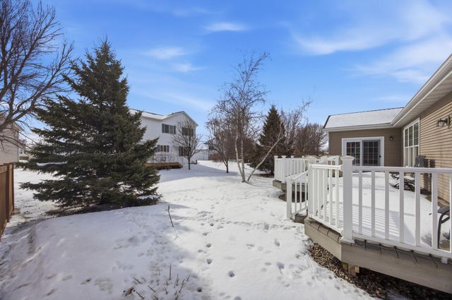 613 13th Avenue N, Moorhead, MN 56560