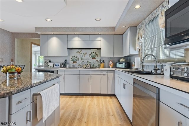 466 W Shore Trl, Sparta Twp., NJ 07871