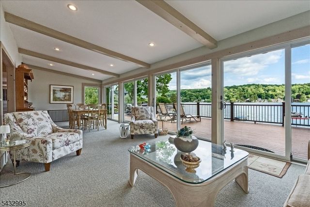 466 W Shore Trl, Sparta Twp., NJ 07871