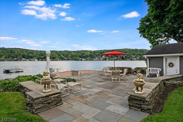 466 W Shore Trl, Sparta Twp., NJ 07871
