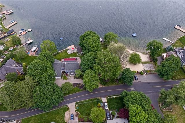466 W Shore Trl, Sparta Twp., NJ 07871