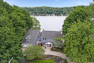 466 W Shore Trl, Sparta Twp., NJ 07871