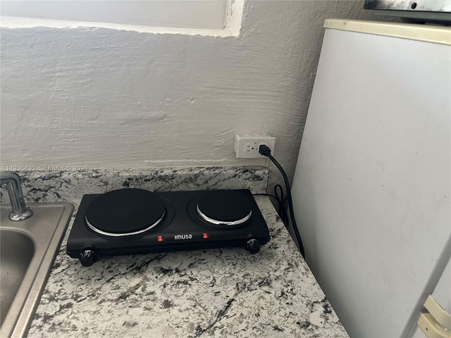 120 SW 68th Ave 0, Miami, FL 33144