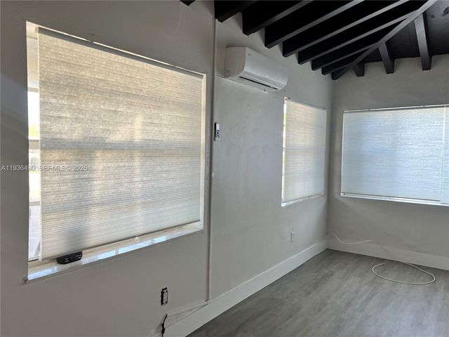 120 SW 68th Ave 0, Miami, FL 33144