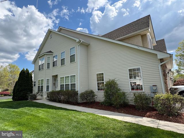 1402 HERON WAY, Chalfont, PA 18914