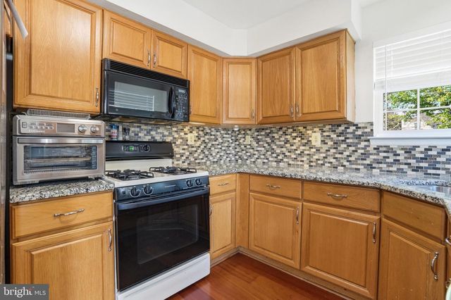 1402 HERON WAY, Chalfont, PA 18914