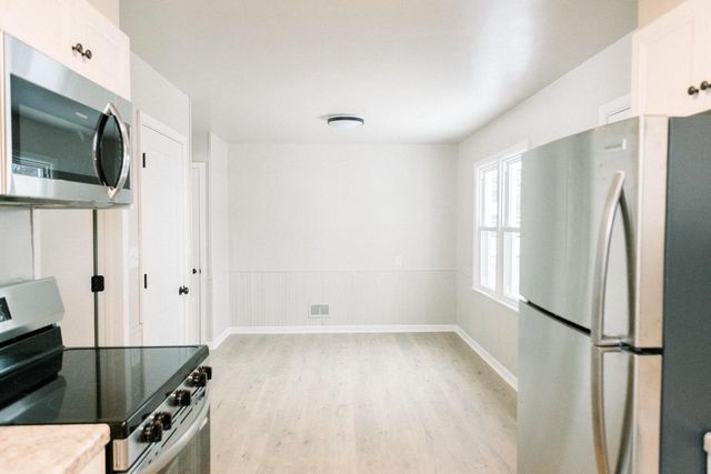 703 THRUSH STREET, Green Bay, WI 54303