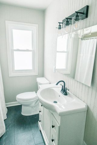 703 THRUSH STREET, Green Bay, WI 54303